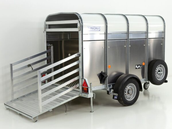 Remorque pour moutons et veaux Ifor Williams P8G 124x250cm hauteur:153 1,4t