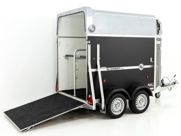 Remorque à chevaux Blomert Blomert ISI Blitz bois|sellerie