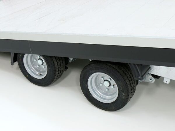 Remorque de voiture Vezeko Race Master Maxi Profi 209 x 502 cm 3,0 t | treuil électrique